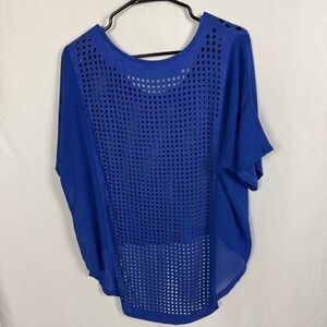 Cecico 
Medium 
Blue
 See through